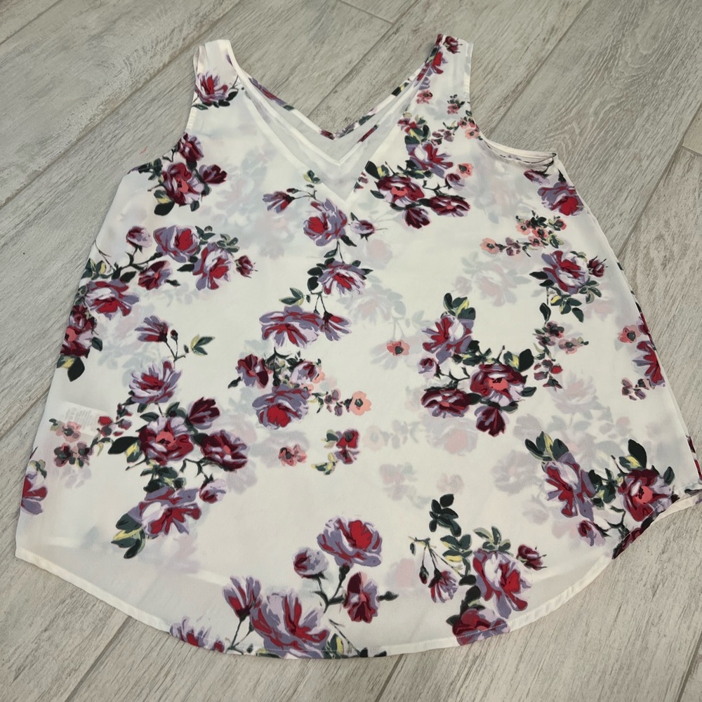 Maurice’s Floral Sleeveless Top Size Large